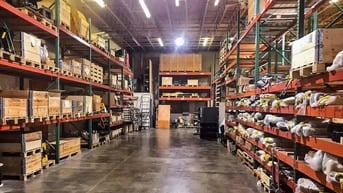 CỬA HÀNG CẦN TUYỂN GẤP 05 CHỊ EM TỪ 35 TUỔI LÀM TẠI QUẬN 8&6