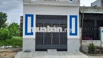 Nhà 2 tầng mới xây sạch đẹp ở ngay, đường nhựa 8m, KDC Trần Anh