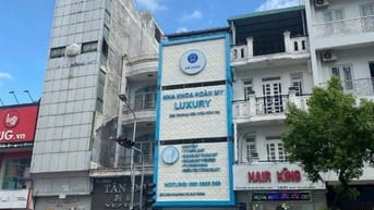 Bán gấp nhà MT Trần Hưng Đạo Quận 5 DT 4,3 x 17m 4 Tầng giá 31 tỷ