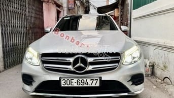 Chính chủ bán GLC300 4Matic 2017 chạy 9,9v