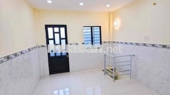 Nhà đẹp 3 tầng HXH Huỳnh Thiện Lộc - 2,55 tỷ TL