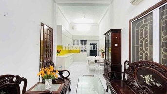 ngõ thông ba gác tránh đường láng. 58/87m 4tầng : 9,4 tỷ