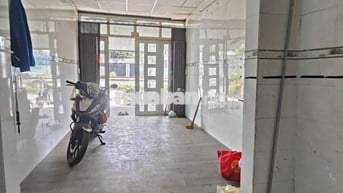 Cho thuê nhà gần đại học luât 5tr/ tháng