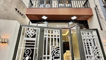 Cần bán gấp nhà hẻm 487 Huỳnh Tấn Phát, phường Tân Thuận Đông, Quận