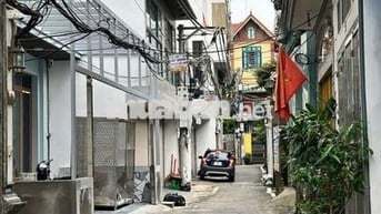 Chính chủ nhờ bán đất phố Đàm Quang Trung - ô tô 7 chỗ vào đất
