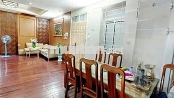 CHÍNH CHỦ BÁN GẤP NHÀ TẬP THỂ LIỄU GIAI, NGỌC KHÁNH, SỔ TO, SD 85M, 3N