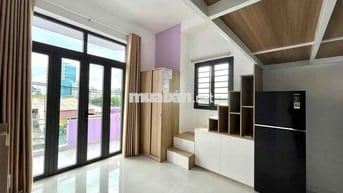 Cho Thuê Căn Hộ Ban Công - Máy Giặt Riêng - Gần Quận 1 - Gần ULAW, VLU