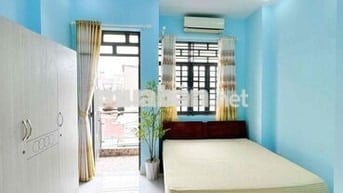 🔥 PHÒNG BAN CÔNG ĐẸP – GIÁ HỜI TẠI Q7 🔥