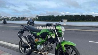 Xe ít chạy cần bán, xem xe trực tiếp tại quận 2