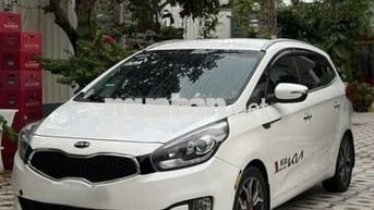 Kia Rondo 2.0 tự động xăng 2016 lên full option.