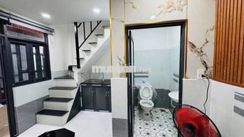 245 triệu nhà nhỏ Hóc Môn, DT: 4m-4m 1 trệt 1 lầu, đang cho thuê 2,2tr