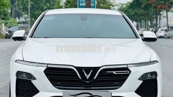 Vinfast Lux A Base 2022