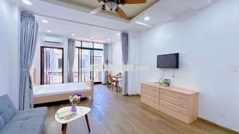 Căn hộ Cách Mạng Tháng 8 quận 1 Full nội thất