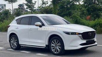 Xe Mazda CX5 Premium Exclusive 2.0 AT 2024 - Trắng