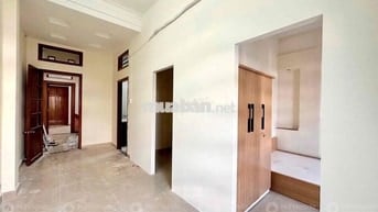 Phòng có 2 phòng ngủ full nt, mới xây, ngay cao lỗ, tạ quang bửu, STu,