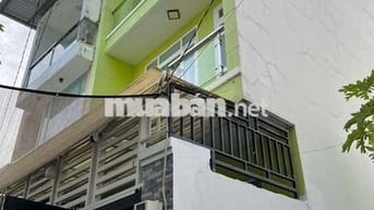 NHÀ 2LẦU+ST 4,5X12 3PN 3WC SẴN 3 MÁY LẠNH HẺM BAGAC ĐỐI DIỆN VẠN PHÚC