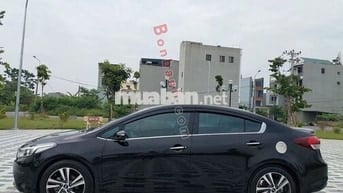 Kia Cerato 1.6 AT 2018 màu đen