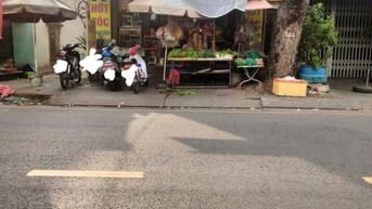 Bán Nhà Mặt Tiền Đường KD Ở Chợ Bình Chánh Giá 750Tr ( Bao Sang Tên)