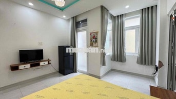CĂN HỘ 1 PHÒNG NGỦ ĐƯỜNG CHU VĂN AN. BAN CÔNG . FULL NỘI THẤT