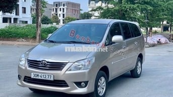 Toyota Innova 2.0J 2014