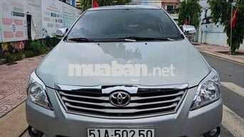 TOYOTA INNOVA 2.0G,Số tự động,2013,82000km,RẤT ĐẸP