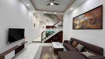 MỘT CĂN *** KHÔNG CÓ CĂN THƯ HAI 3 TẦNG XÂY FULL - Ô TÔ TRÁNH - V