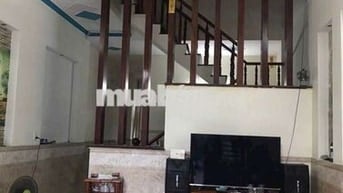 Nhà Tân Đông Hiệp 3p ngủ,đường 7m đậu ô tô ok,có nội thất