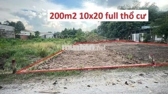 Đất 200m2 10x20 full thổ cư giá 690tr  ở Gia Huỳnh,Gia Lộc,Trảng Bàng