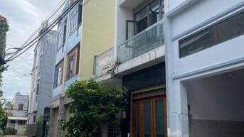 NHÀ 1 TRỆT 2 LẦU HẺM XE HƠI TẬN NƠI NGAY NGUYỄN DUY TRINH