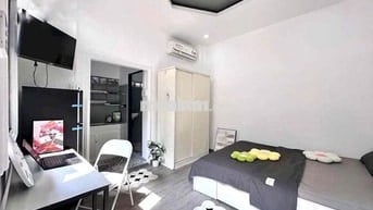phòng cho thuê cửa sổ thoáng ngay trung tâm Quận 3 gần đại học sư phạm