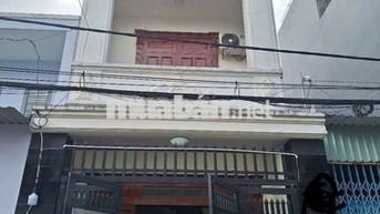 Nhà 1 trệt 2 lầu hẻm đường số 6 BHH B bình tân