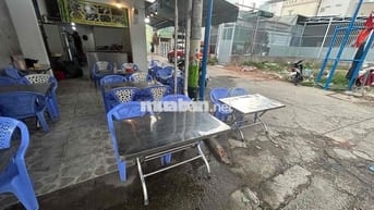 Cần sang mặt bằng căn góc 2 mặt tiền kế bên trường học