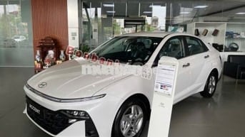 Hyundai Accent 1.5 AT 2025
