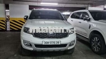 Chính chủ cần bán 2021 Titanium 2.0L AT 4x2 -1 chủ