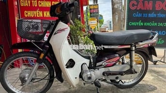 Dream up full super.máy bao êm ái.xe rất đẹp.ngon