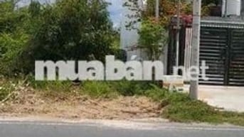 Cần bán đất thổ cư 120m2 đối diện biển Chí Công, gần chợ Chí Công
