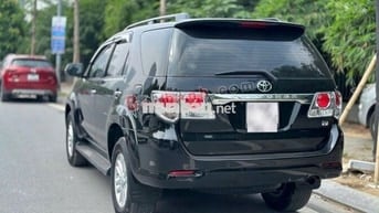 Toyota Fortuner 2.7V 4x4 AT 2014 - 423 Triệu