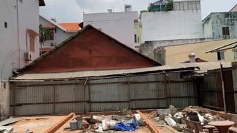 HẺM 4m LẠC LONG QUÂN. Dt 4x14m - Đất trống sổ hồng 2025 
