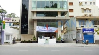 Siêu hiếm, ngang 20m. Bán nhà mặt tiền Điện Biên Phủ, Quận 1. 450m2 (2