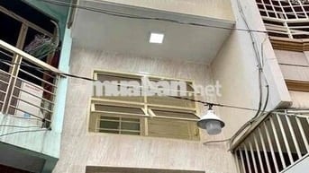 Nhà Nguyên Căn 8Tr/Tháng 3 tầng 2PN2WC Cư Xá Đô Thành Q3 gđ ở, sv ghép