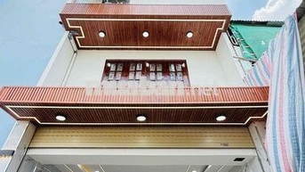 cần bán nhà 2 mặt tiền bờ kè f13 gò vấp .cách mt thống nhất 15m  .