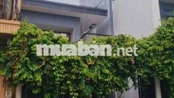 Nhà khu dân cư gia hòa . Cách nguyên văn linh 1km tiện di chuyển