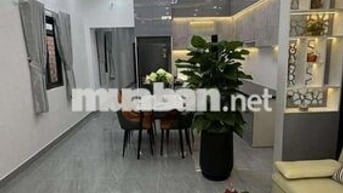 NHÀ DIỆN TÍCH LỚN SỔ HỒNG RIÊNG 3 PHÒNG NGỦ FULL NỘI THẤT CÁO CẤP.