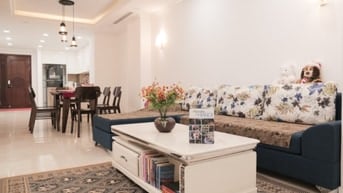 Căn Hộ cao cấp 113m2 Tân Hoàng Minh, Lô góc, ven Hồ Hoàng Cầu, VIP