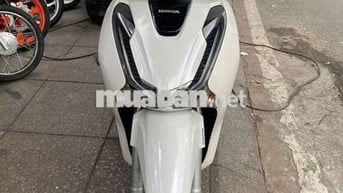 Honda SH 125 2018 mới 90% Bstp chính chủ