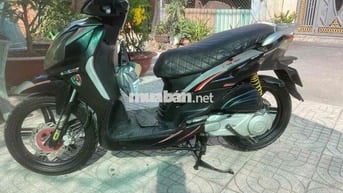Kẹt tiền cần bán xe tâm huyết