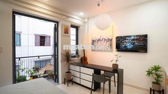 ❤️CĂN HỘ BAN CÔNG - THANG MÁY❤️NGAY CHUNG CƯ CỐNG QUỲNH QUẬN 1