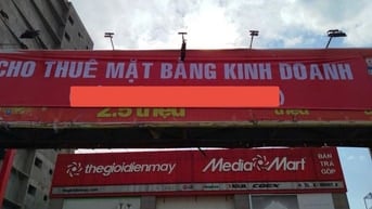 CHO THUÊ MẶT BẰNG ĐƯỜNG GIẢI PHÒNG MẶT TIỀN VÀ VỈA HÈ RỘNG