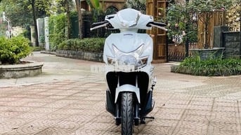 HONDA AIR BLADE 110 FI MÀU TRẮNG NGUYÊN ZIN 2011
