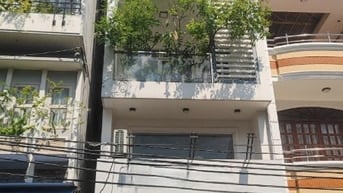 nhà 4 tầng 4x17m Mặt tiền Nguyễn Hồng Đào - 16 tỷ